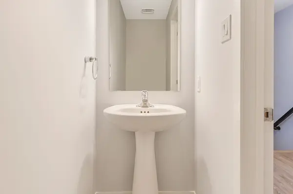 722 Lillian Freiman Private, Barrhaven, ON K2J 7K8