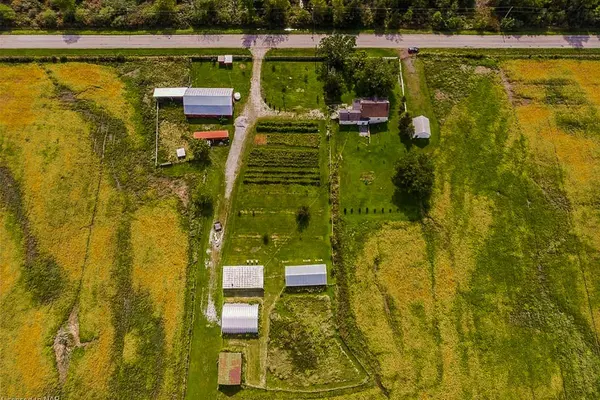 970 carl RD, Welland, ON L0S 1K0