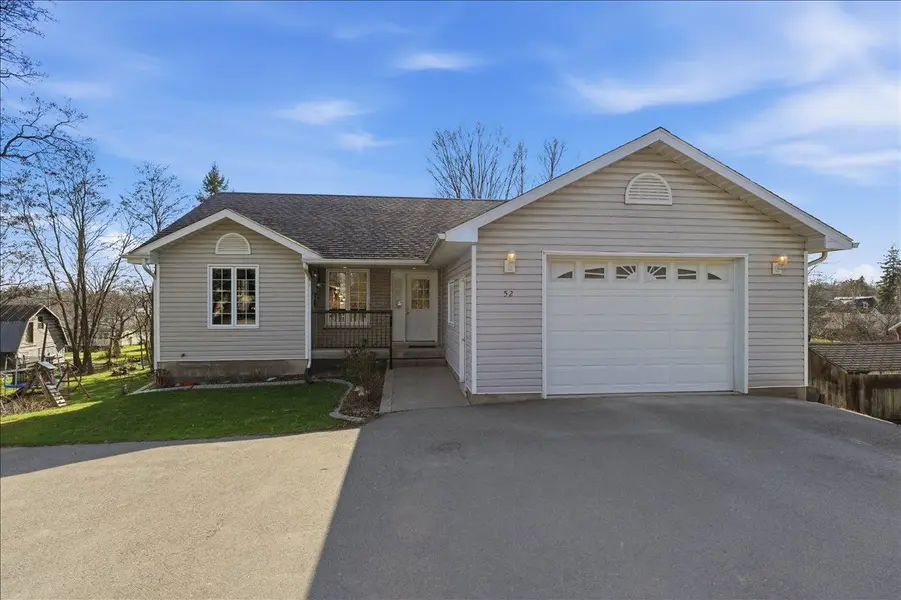 52 Horace AVE, Centre Hastings, ON K0K 2K0