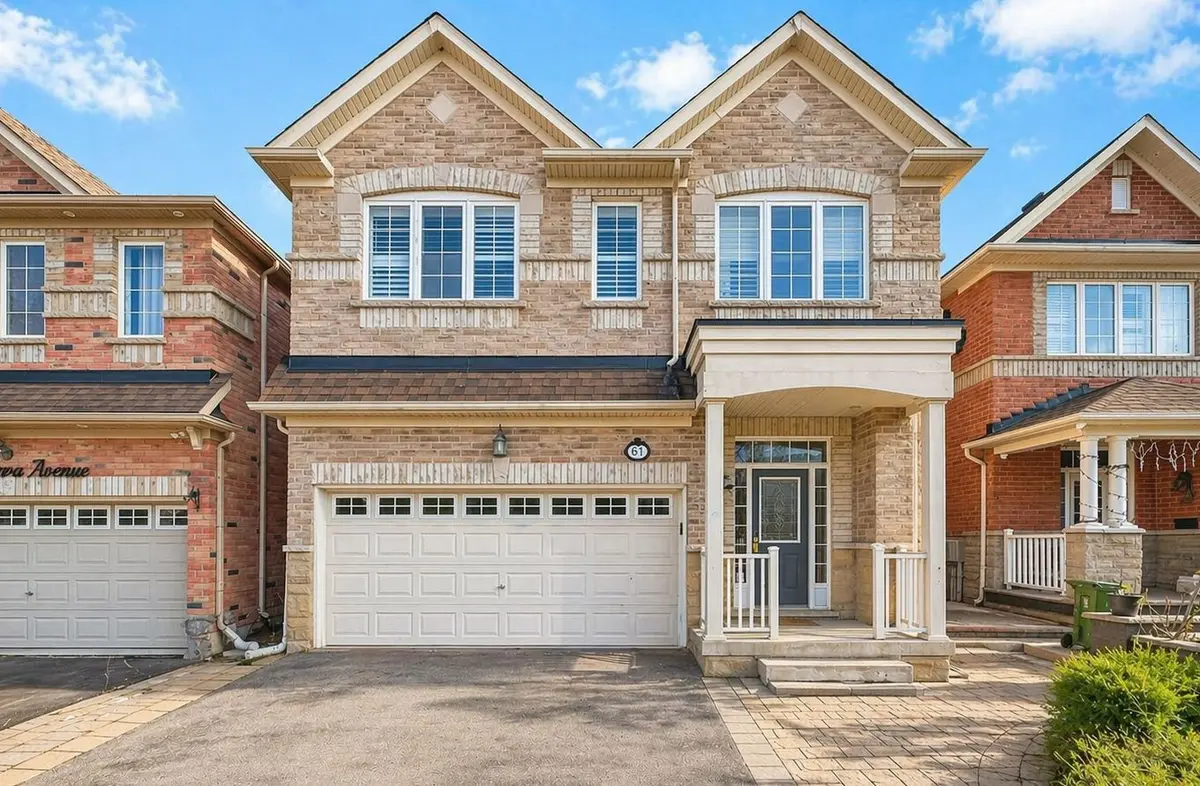 61 Minerva AVE, Toronto E08, ON M1M 0C2