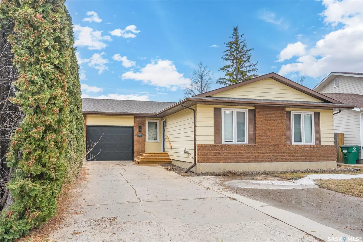 62 Roborecki TERRACE, Saskatoon, SK S7K 5L3