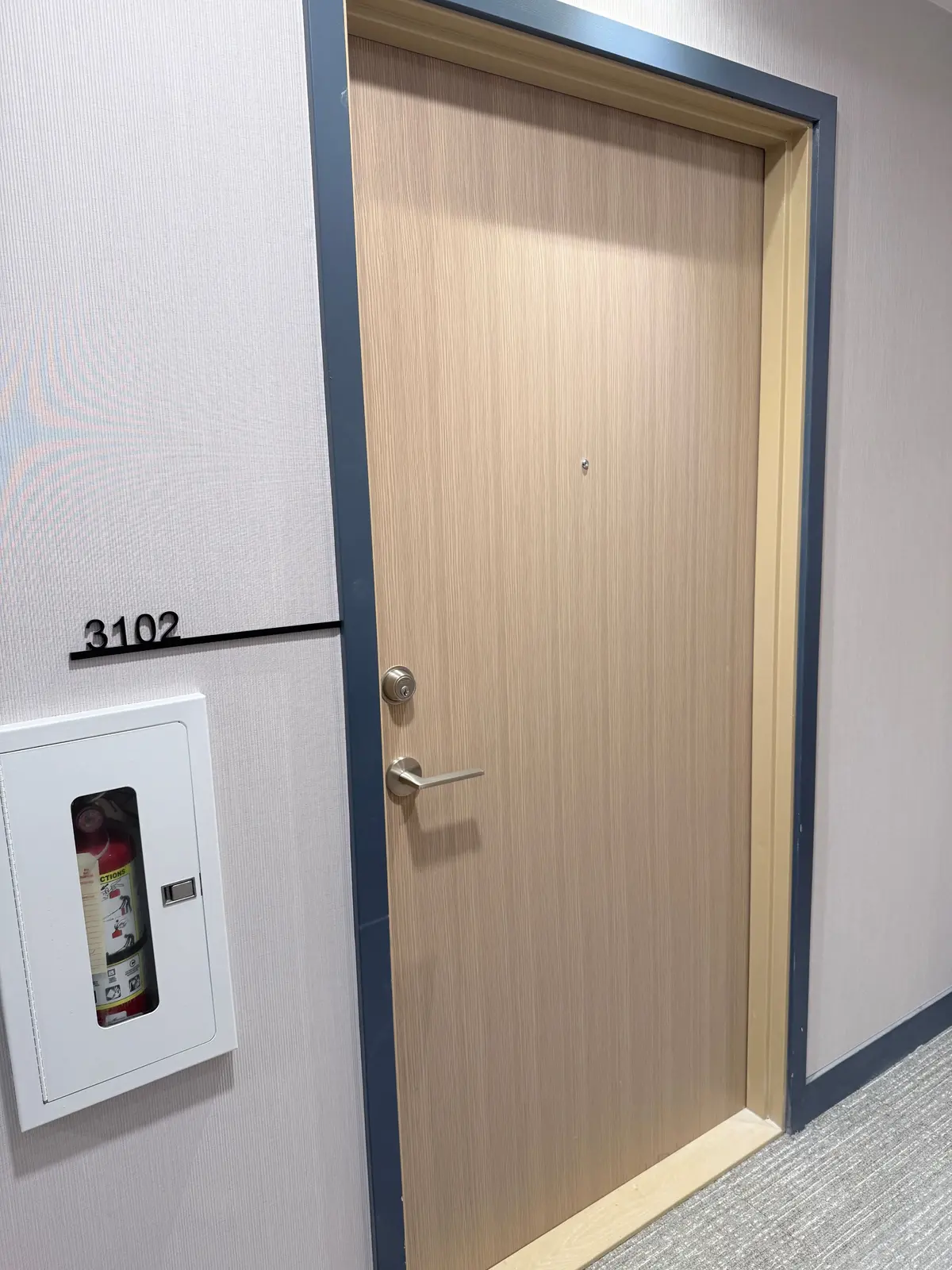 395 square one DR #3102, Mississauga, ON L5B 0P6