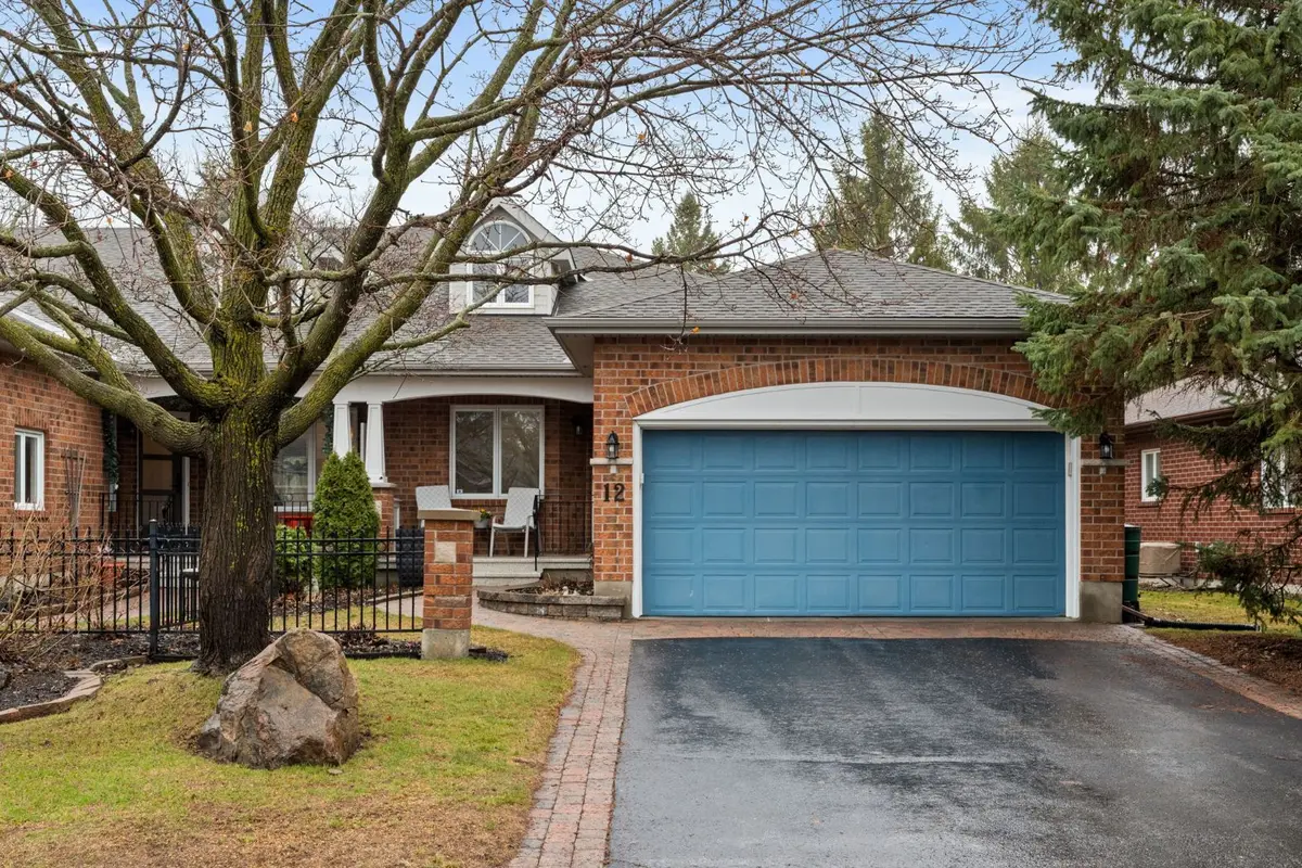 12 Coulson CT, Kanata, ON K2K 2X8