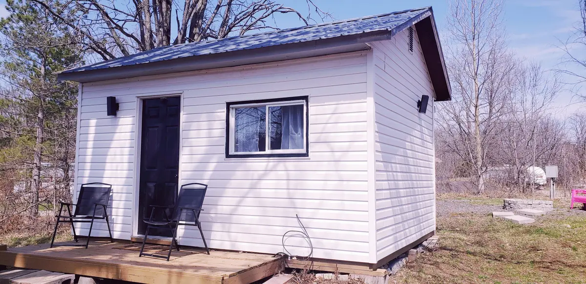 1023 Brewers RD, Frontenac, ON K0H 2P0