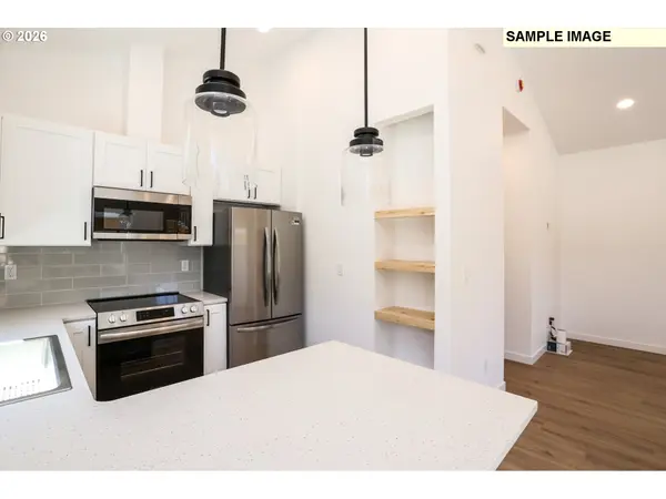 811 Horn, Eugene, OR 97402