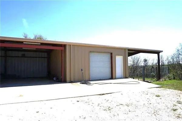 1010 W Moss Street, Eastland, TX 76448