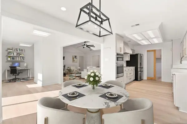 906 Purdue Drive, Arlington, TX 76012