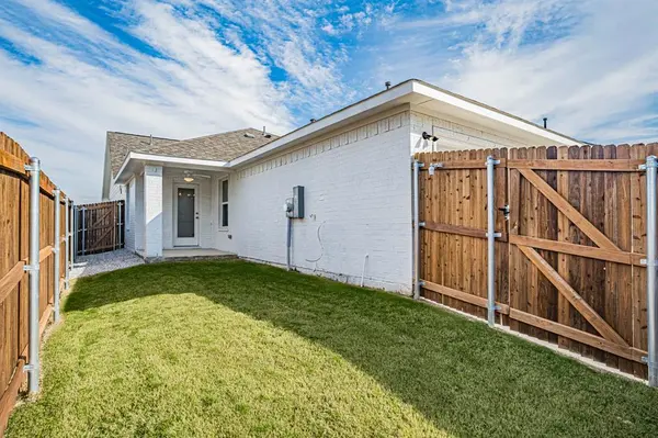6713 Lake Overlook Drive, Fort Worth, TX 76135