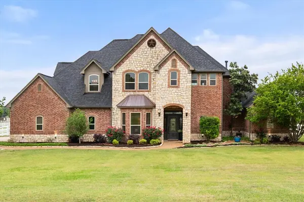 6400 Gehrig Circle, Burleson, TX 76028