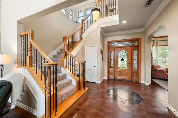 6400 Gehrig Circle, Burleson, TX 76028