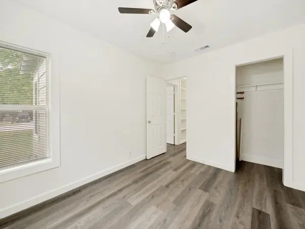 7416 Gaston Avenue, Fort Worth, TX 76116