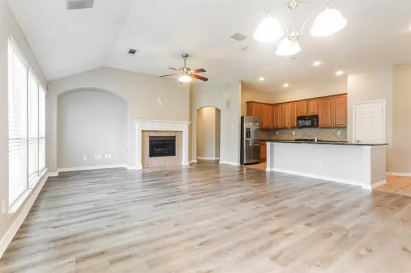 2240 Sparrow Hawk Court, Grand Prairie, TX 75052