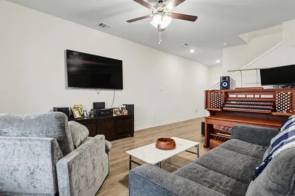 716 Lone Rock Drive, Anna, TX 75409