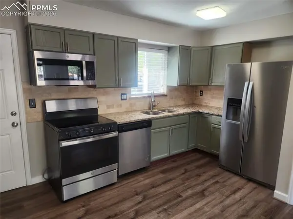 2504 Cather CIR, Colorado Springs, CO 80916