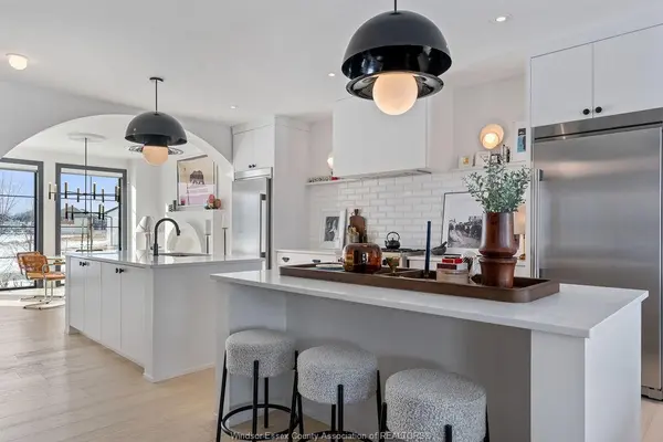 1680 Orford Road #6, Lasalle, ON N9J 1X1