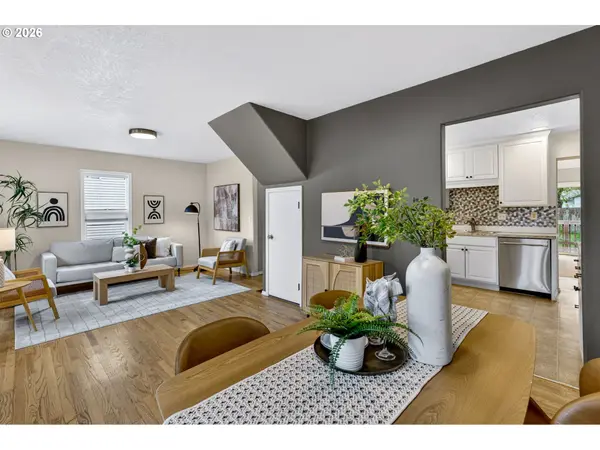 11824 SE LIEBE ST, Portland, OR 97266