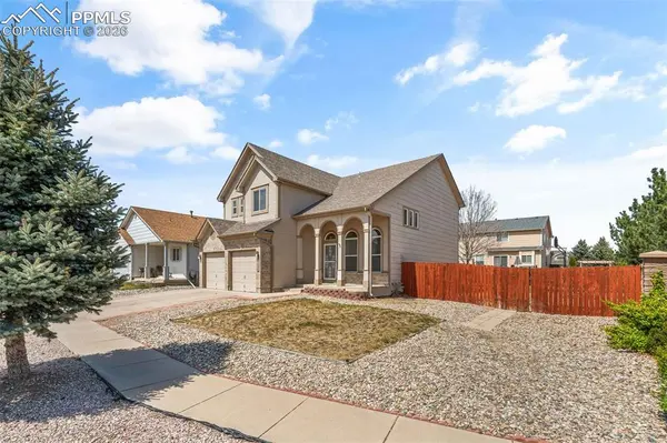 5136 Sacred Feather DR, Colorado Springs, CO 80916