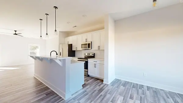 32 Allure DR, Rustburg, VA 24588