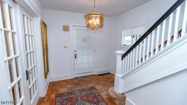 37 Kearney St, Dover Town, NJ 07801