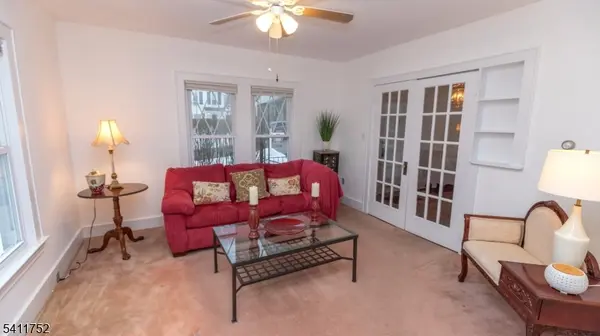 37 Kearney St, Dover Town, NJ 07801