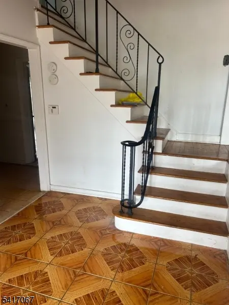 448 W 4Th Ave, Roselle Boro, NJ 07203