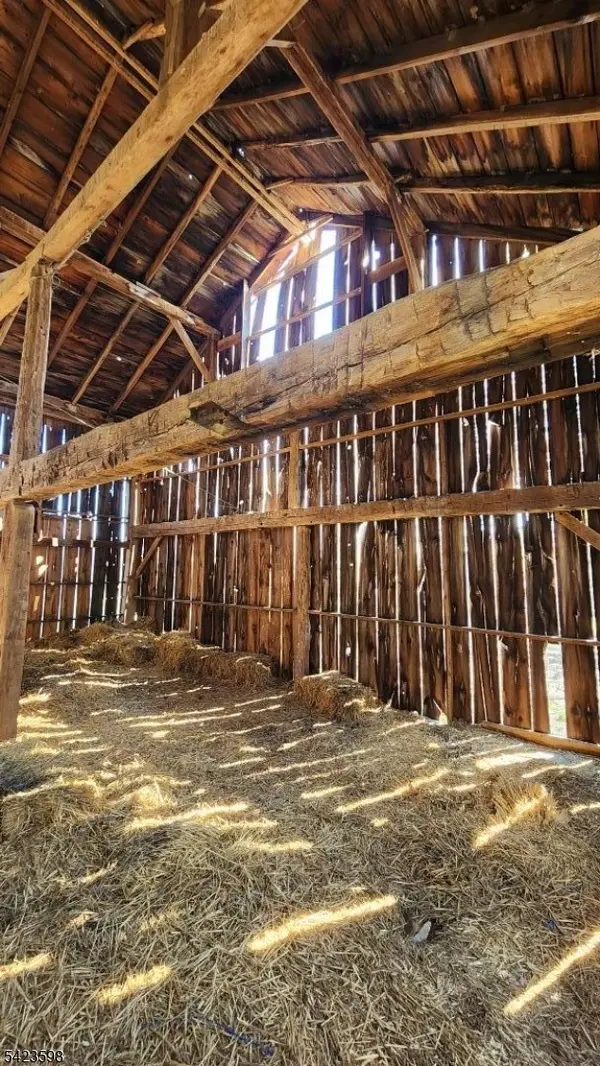 47 Snover Rd, Lafayette Twp., NJ 07848