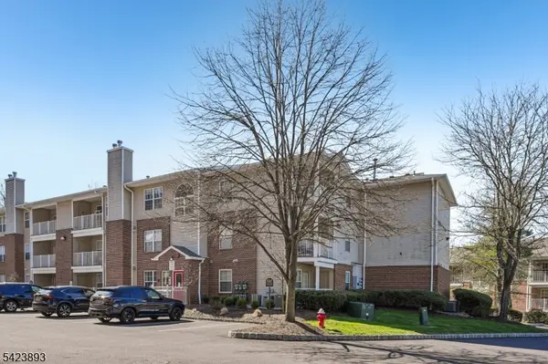 3108 Schindler Ln, Wayne Twp., NJ 07470