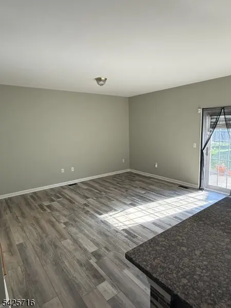 8 Andrews Way, Piscataway Twp., NJ 08854