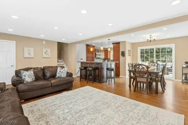 14 Brookdale Rd, Cranford Twp., NJ 07016