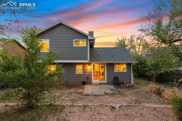 576 Lindstrom DR, Colorado Springs, CO 80911