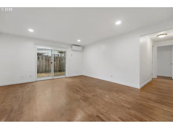 5566 SW ERICKSON AVE, Beaverton, OR 97005