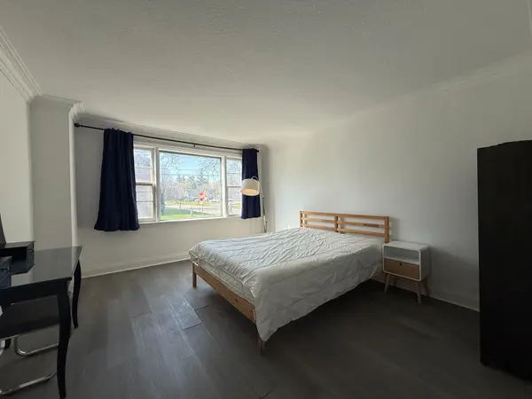 204 Cameron AVE, Toronto C07, ON M2N 1E5