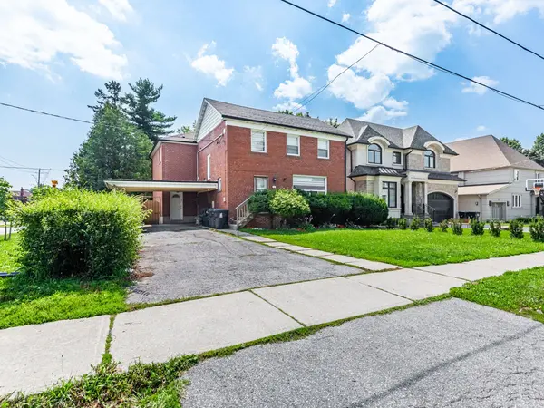 41 Fairholme AVE #Bsmt, Toronto C04, ON M6B 2W7