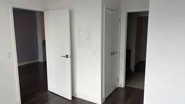 89 DUNFIELD AVE #2704, Toronto C10, ON M4S 0A4