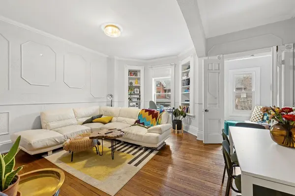 278 Crawford ST, Toronto C01, ON M6J 2V8