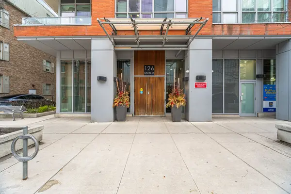 126 Simcoe ST #1907, Toronto C01, ON M5H 4E6