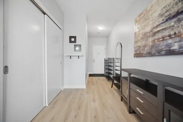 126 Simcoe ST #1907, Toronto C01, ON M5H 4E6