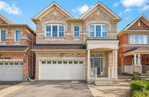 61 Minerva AVE, Toronto E08, ON M1M 0C2