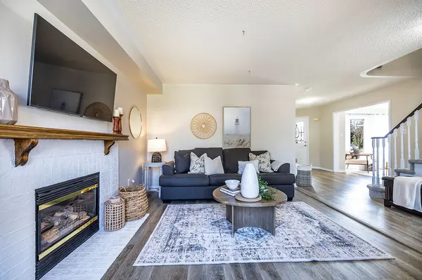 106 Apple Blossom BLVD, Clarington, ON L1C 4T7