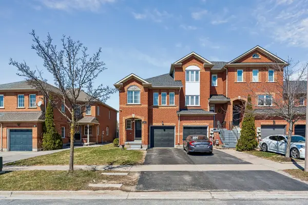 20 Lucena CRES, Vaughan, ON L6A 2W6