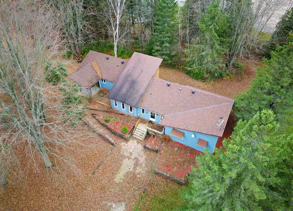 2726 9th Line, Innisfil, ON L9S 3Z8