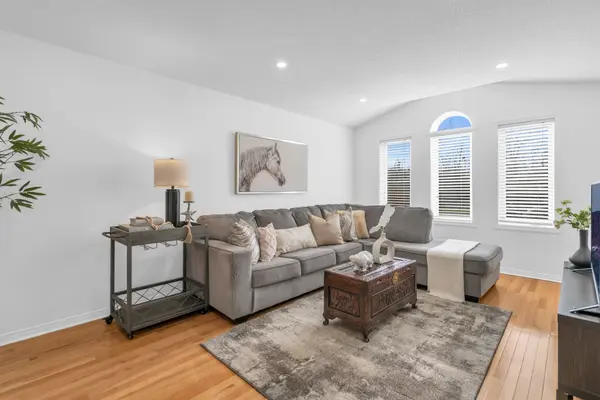 59 Stunden LN, Barrie, ON L4N 5Z1