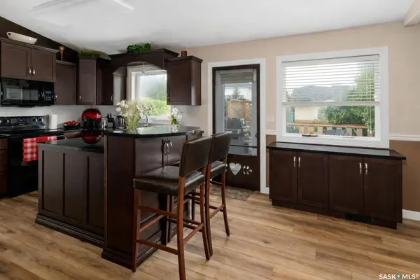 671 Fairbrother PLACE, Saskatoon, SK S7S 1J2