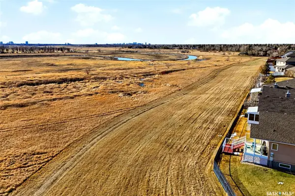 10198 Wascana ESTATES, Regina, SK S4V 3E5