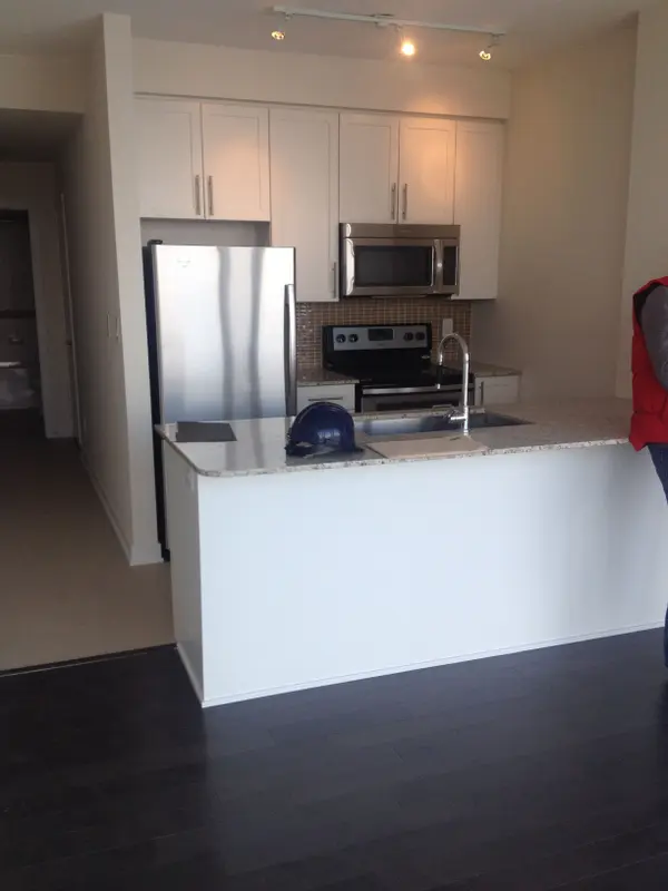 4099 Brickstone Mews #2408, Mississauga, ON L5B 0G2