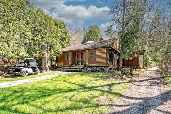 6099 Cedar GRV, Burlington, ON L7P 0N1