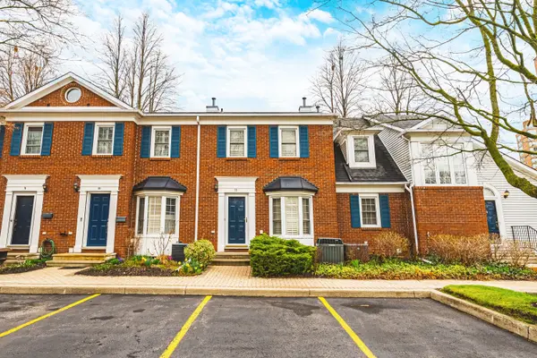 1275 Maple Crossing BLVD #11, Burlington, ON L7S 2E8