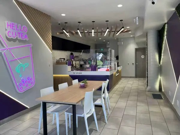 3812 Bloor ST W #1, Toronto W08, ON M9B 6C2