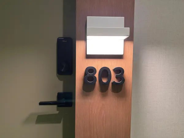 1185 Dupont ST #803, Toronto W02, ON M6H 0G5