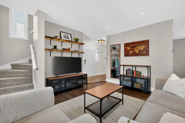 817 High ST #13, Britannia Heights - Queensway Terrace N And Area, ON K2B 6C3